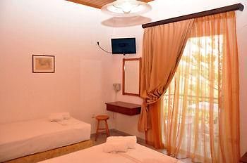 Digenis Rooms 리지아 외부 사진
